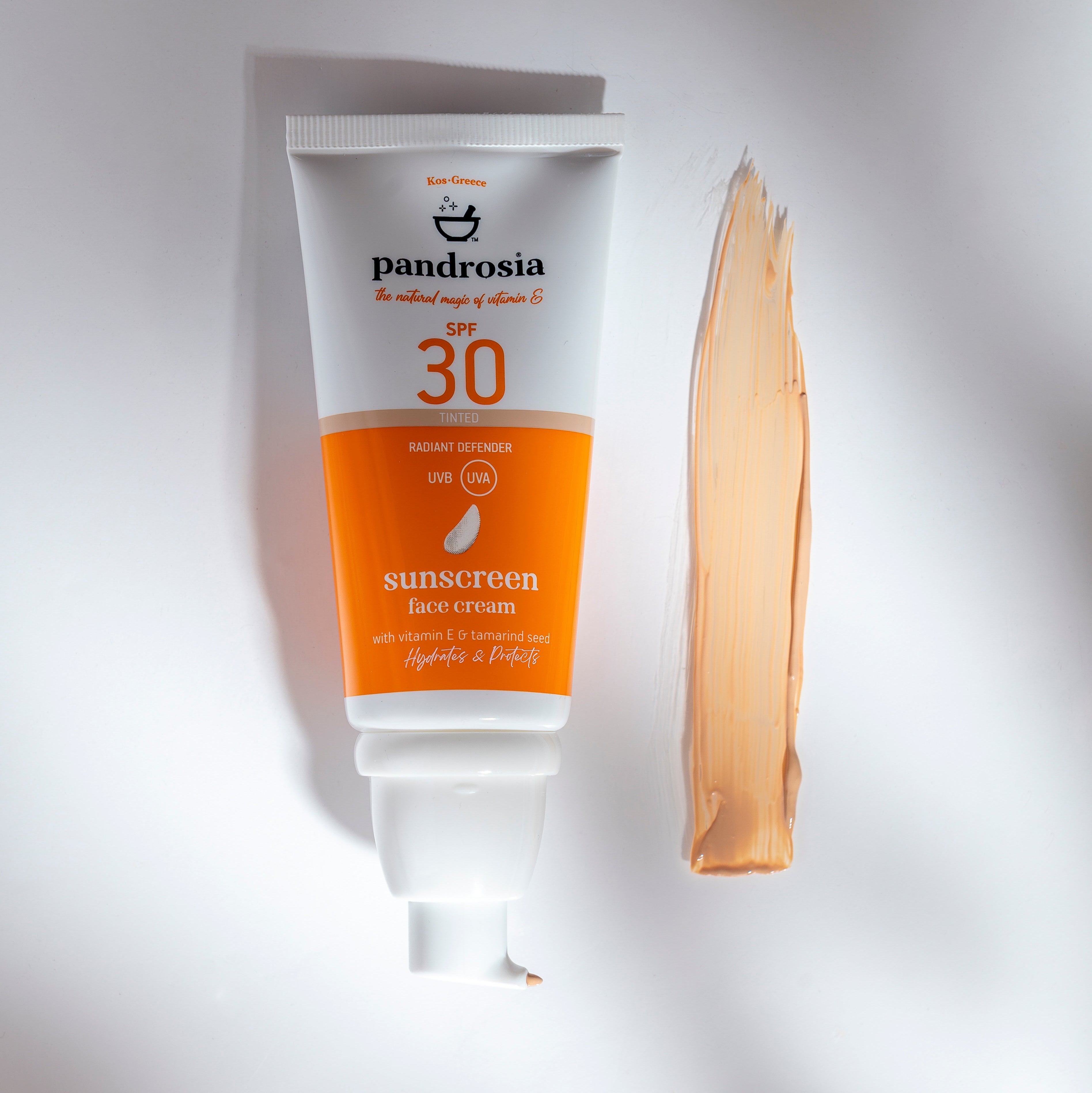 Αντηλιακό προσώπου SPF 30 με χρώμα